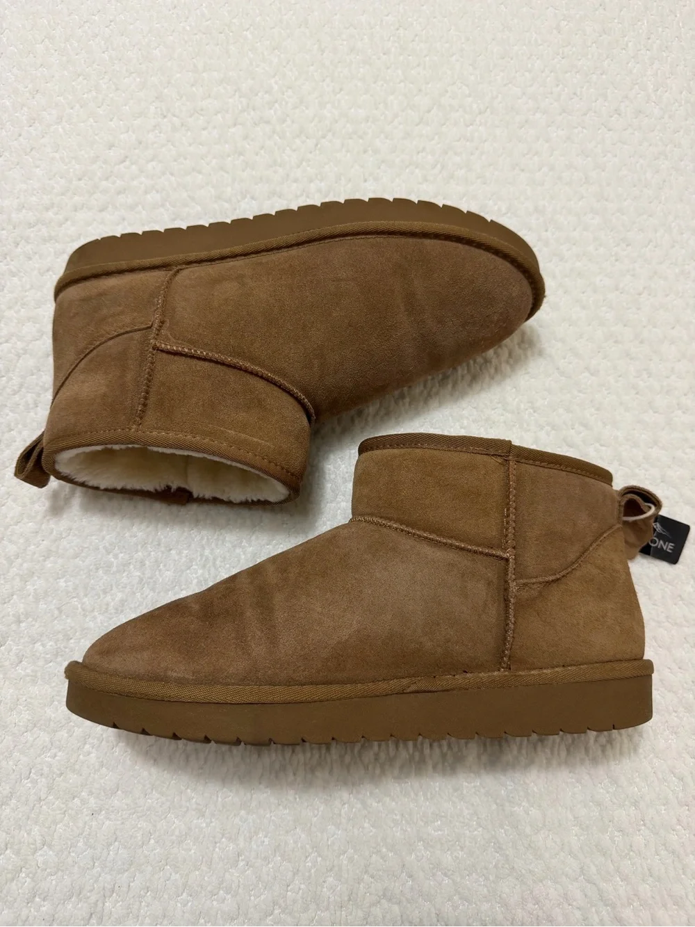 Greystone Genuine Suede Short Boots Chestnut Men’s Size 12
